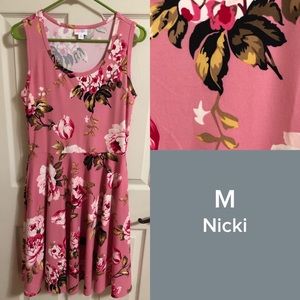 Lularoe Medium Nicki NWOT